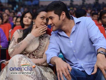 వారిని మహేష్ బాబుకు దూరం పెడుతున్న నమ్రత!