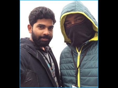 మాస్క్ వేసుకున్న రాజమౌళి(ఫొటో)