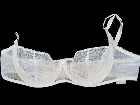 మార్లిన్ మన్రో...బ్రా, ఇతర వస్తువులు వేలం