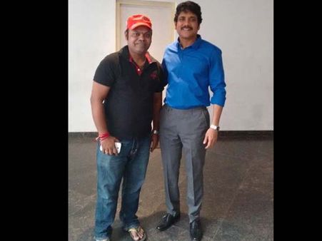 షార్ట్ ఫిలిం తెగ నచ్చేసి నాగార్జున ఇలా....(వీడియో)