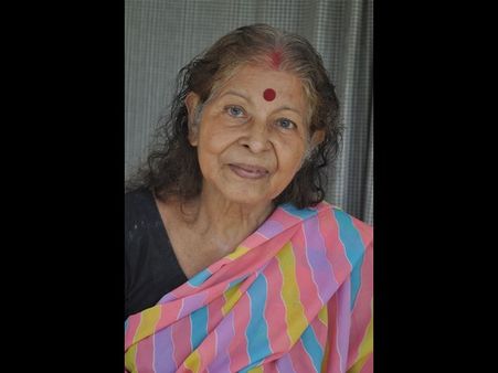 సీనియర్ నటి కన్నుమూత...నివాళి