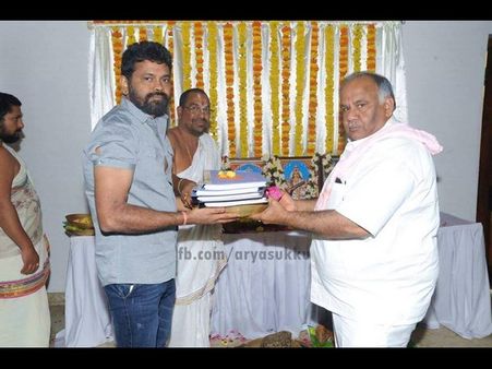 ఎన్టీఆర్, సుకుమార్ చిత్రం పూజ (ఫొటోలు)