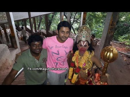 రెండున్నర గంటల్లో: తాగుబోతు రమేష్‌తో నితిన్ (ఫోటోలు)