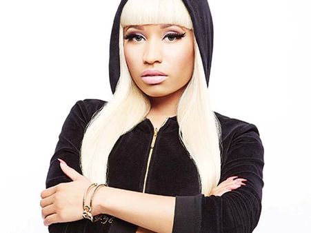 బాయ్‌ఫ్రెండు ద్వారా గర్భం దాల్చిన్ హాట్ సింగర్, అబార్షన్