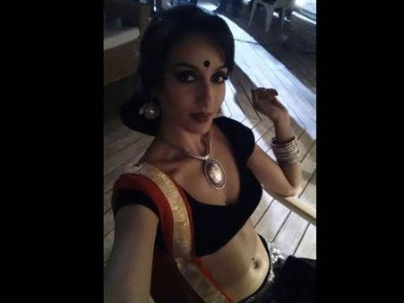 ‘టెంపర్‌’లో ఐటం గర్ల్ లుక్ ఇదే(ఫొటో)