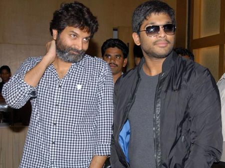 'త్రిశూలం' కాదు: అల్లు అర్జున్, త్రివిక్రమ్ టైటిల్ ఖరారు