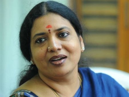 సెన్సార్ బోర్డు సభ్యురాలిగా నటి జీవిత