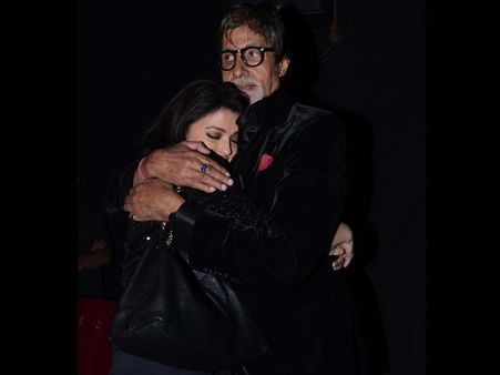 ఐశ్వర్య హగ్: మనసు ఆగిపోయిందన్న అమితాబ్