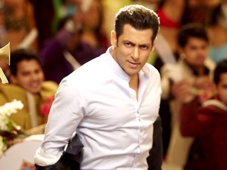 హమ్మయ్య... సల్మాన్‌కు శిక్ష పడ లేదు, కేసు వాయిదా