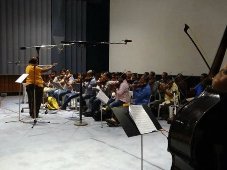 'బాహుబలి' రీరికార్డింగ్ కోసం కసరత్తులు(ఫొటో)