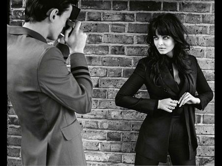 నలభయ్యేళ్ల వయసులోనూ నాజూకు ఐష్ (ఫోటోస్)