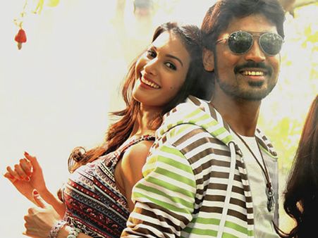 కన్ఫ్యూజ్ చేసాడు, కానీ...( అనేకుడు రివ్యూ..)