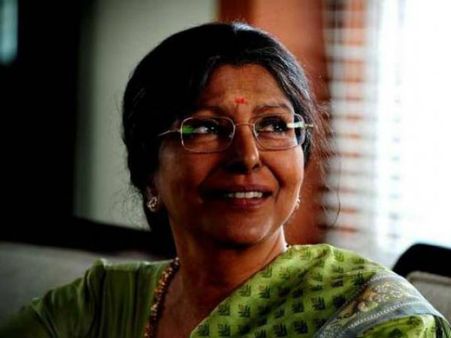 కారు యాక్సిడెంట్: ఆసుపత్రిలో సినీ నటి శారద