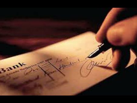 సినీ నిర్మాత అరెస్టు