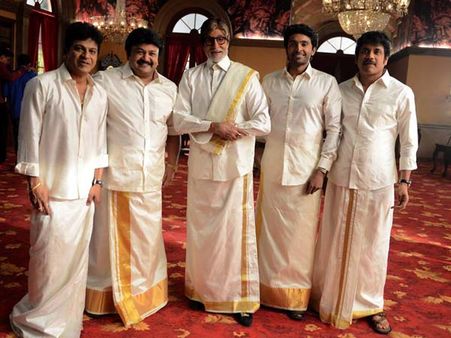 బిగ్ బి, నాగ్, ప్రభు, మంజు...లుంగీ లుక్