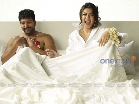 ఎక్కడ విన్నా ఈ పాటే...పెద్ద హిట్టైంది (వీడియో)