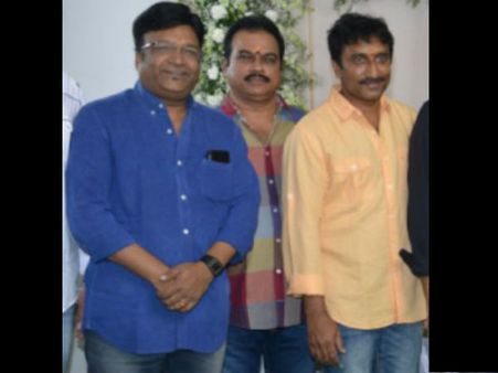 గొడ్డలితో దాడి: కోన, దానయ్య దోపిడి- శ్రీను వైట్ల, తమన్ ఎస్కేప్!