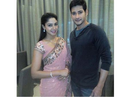 మహేష్ తో ఫొటో...71 మందిలో నచ్చింది ఈమే