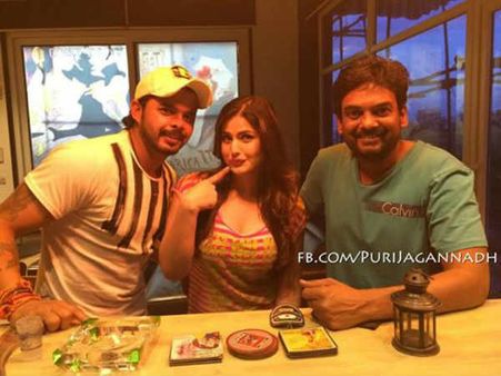 మాజీ క్రికెటర్ శ్రీశాంత్...తెలుగు సినిమా విశేషాలు!