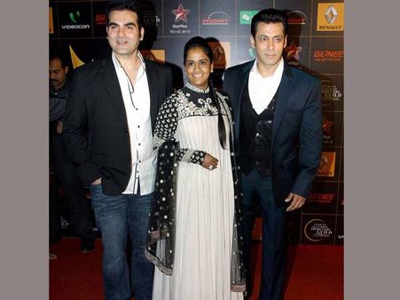 రిలీఫ్: చెల్లి రాకతో కూల్ అయిన సల్మాన్ ఖాన్