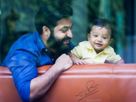 ఎంత ముద్దొస్తున్నాడో...జూ ఎన్టీఆర్ కొడుకు ఫోటోస్ రిలీజ్