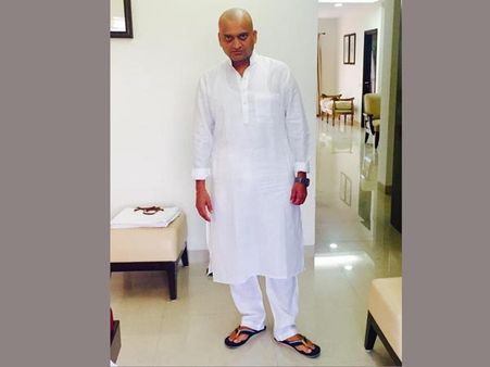 చిరంజీవితో సినిమా చేస్తా: కొత్త అవతారంలో బండ్ల గణేష్