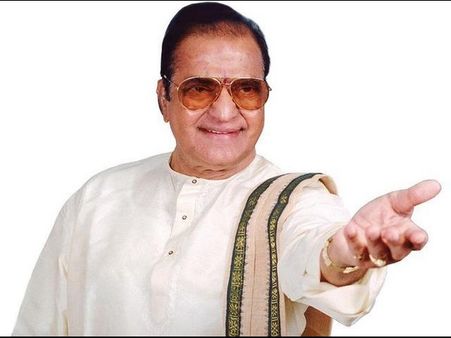 మహా ఘనుడు అంటూ నమ్మించారు: ఎన్టీఆర్ మ్యాటర్ ఉత్తిదేనా?