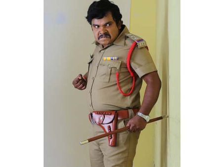 సంపూను నమ్ముకున్నారు: ‘సింగం 123’ రిజల్టేంటి?