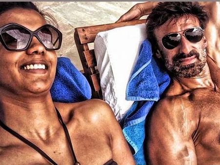 వీరి మధ్య ఎఫైర్ నిజమే... ఇదిగో సాక్ష్యం (ఫోటో)