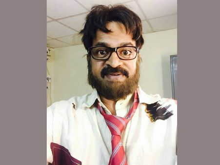 నటుడు బ్రహ్మాజీ షాకింగ్ లుక్....(ఫోటోస్)