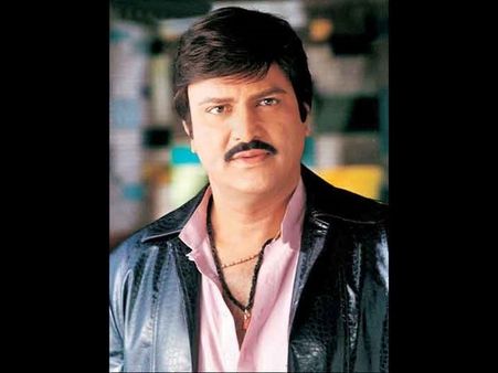 అదిరింది ఫొటో : మోహన్ బాబు తో సెల్ఫీ