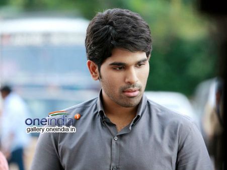 బాహుబలి...రివ్యూలు అస్సలు చదవొద్దు!