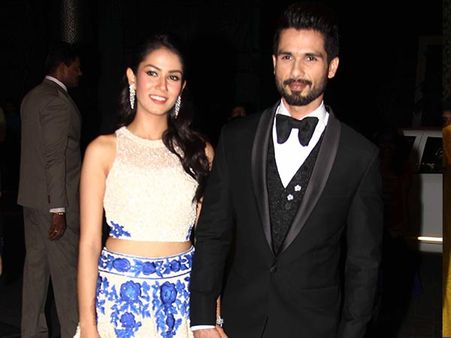 లవర్ బాయ్ వెడ్డింగ్ రిసెప్షన్: హీరోయిన్ల సందడి (ఫోటోస్)