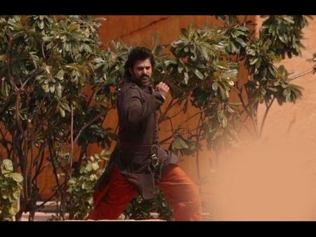 ‘బాహుబలి 2’ టీజర్ గురించి అఫీషియల్ గా ...