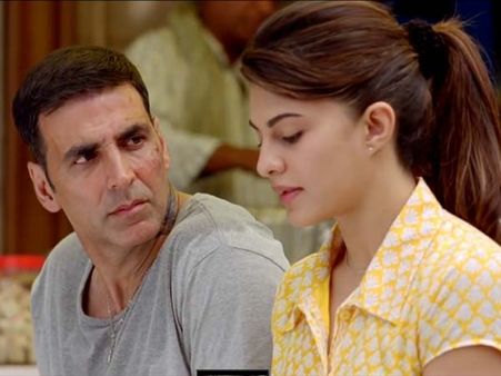 మొన్న సెక్సీ ఐటం సాంగ్..ఇప్పుడు సెంటిమెంట్ సాంగ్ (వీడియో)