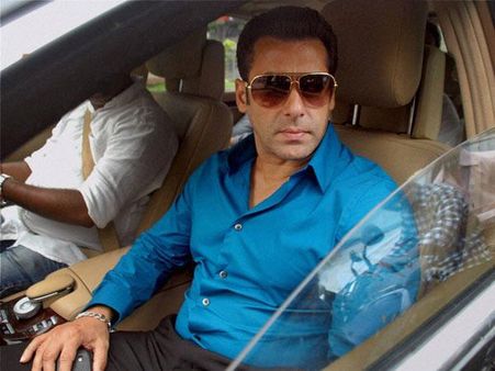 యాకూబ్‌ నిర్ధోషి అంటూ స్టార్ హీరో సంచలన వ్యాఖ్యలు