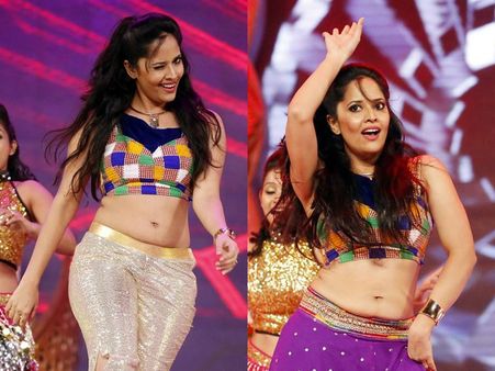 హాట్ అండ్ సెక్సీగా యాంకర్ అనసూయ డాన్స్ (ఫోటోస్)