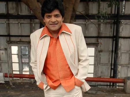 బెజవాడలో అలీ, జీవితాంతం ఇలానే అంటూ ప్రకటన