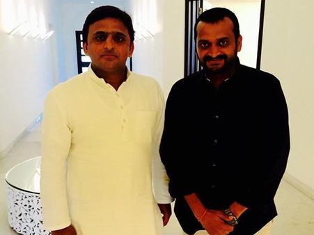 25 కోట్ల జనం సీఎం ని కలిసిన బండ్ల గణేష్