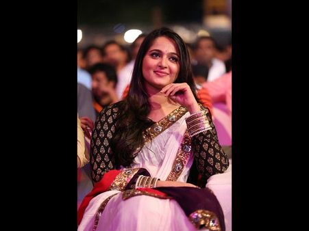 నాగార్జున, కార్తి సినిమాలో హీరోయిన్ అనుష్క కూడా?