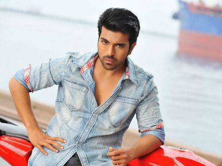 రామ్ చరణ్ టీజర్ అదిరిపోయింది...స్టన్నింగ్ విజువల్స్
