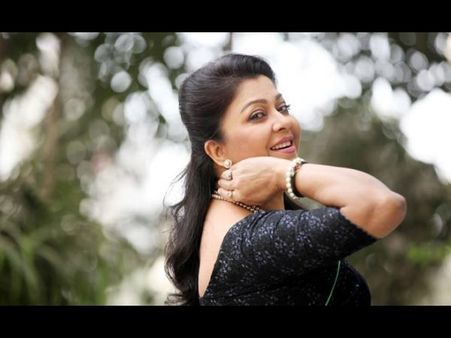 పాపులర్ నటికి బ్రెయిన్‌ ట్యూమర్‌ ఆపరేషన్