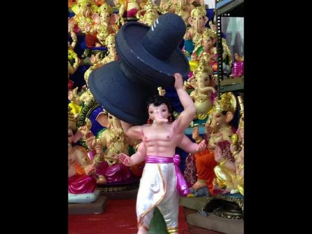 వినాయక చవితి వేడుకలపై ‘బాహుబలి’ ఎఫెక్ట్ (ఫోటోస్)