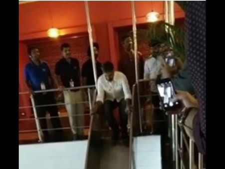 గూగుల్ క్యాంపస్‌లో రాజమౌళి (వీడియో)