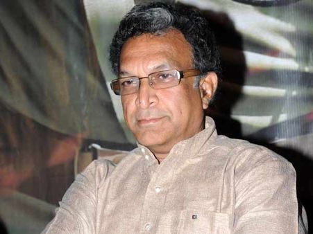 హాస్పటల్ లో చేరిన నటుడు నాజర్