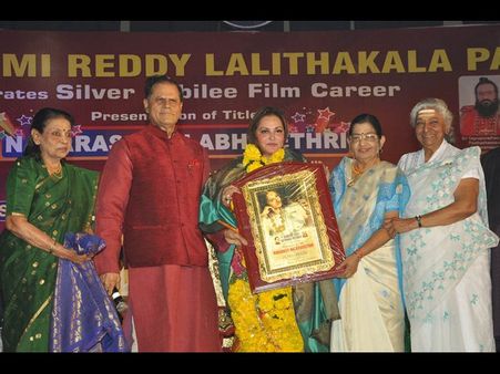 జయప్రద ఇకపై ‘నవరస కళాభినేత్రి’ (ఫోటోస్)