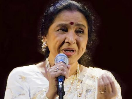 ప్రముఖ సింగర్ ఆశా భోంస్లే కొడుకు కన్నుమూత