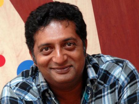 మహేష్ ని ప్రశంసిస్తూ ప్రకాష్ రాజ్ ఇలా...