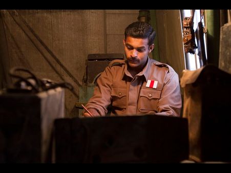 వరుణ్ తేజ్ ‘కంచె’ రిలీజ్ వాయిదా ఎందుకు?