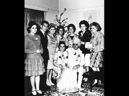 రేర్ వీడియో : రాజీవ్ గాంధీ, సోనియా వివాహం